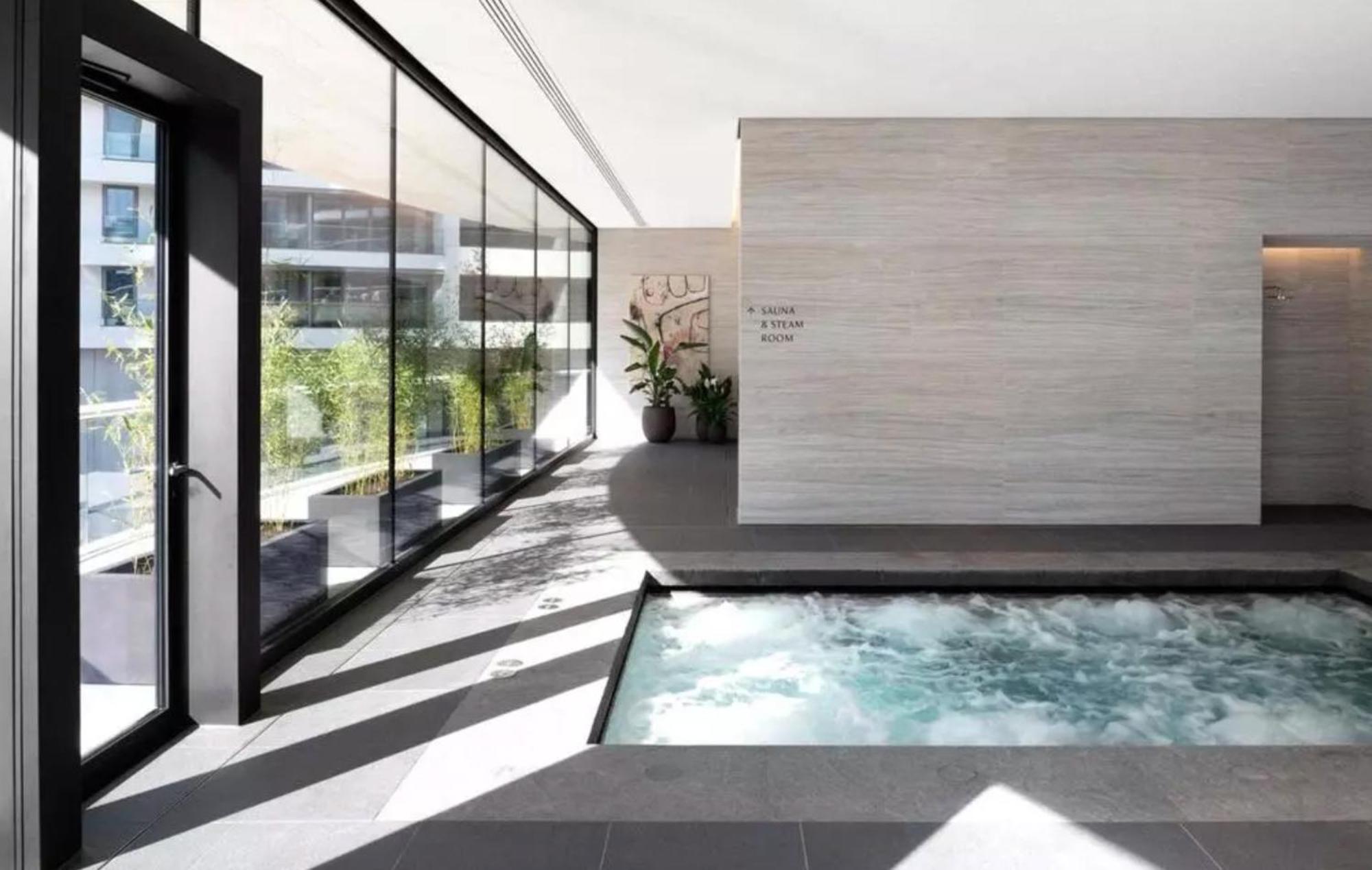 Two Bedrooms Penthouse One Park Drive, Canary Wharf ロンドン エクステリア 写真